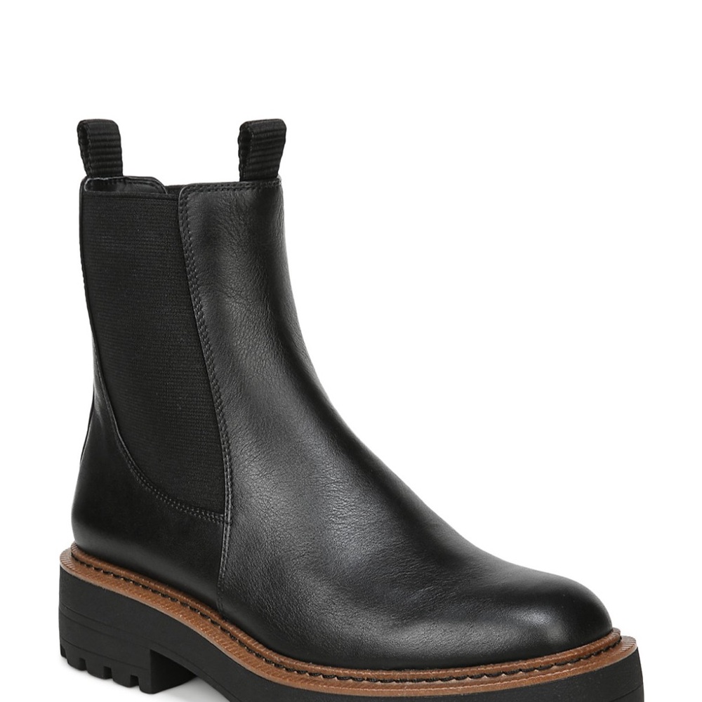 Black Leather Chelsea Boots
